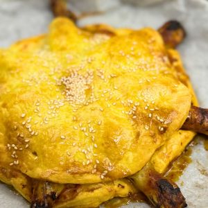 Baked chicken drumsticks feature