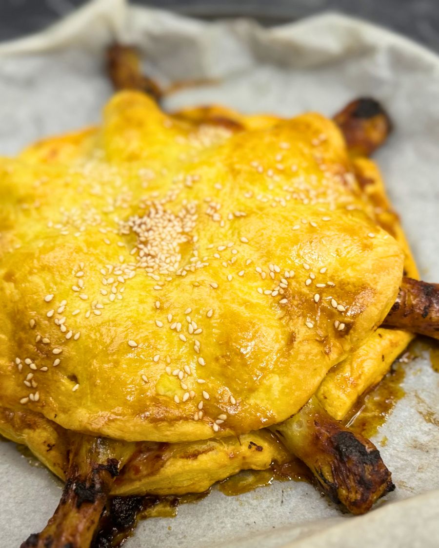 Baked chicken drumsticks feature